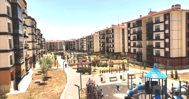 2026 TOKİ Kura Çekimi İçin Hangi İllerde Tarihler Açıklandı? Sonuçları Nereden Öğrenebilirsiniz?